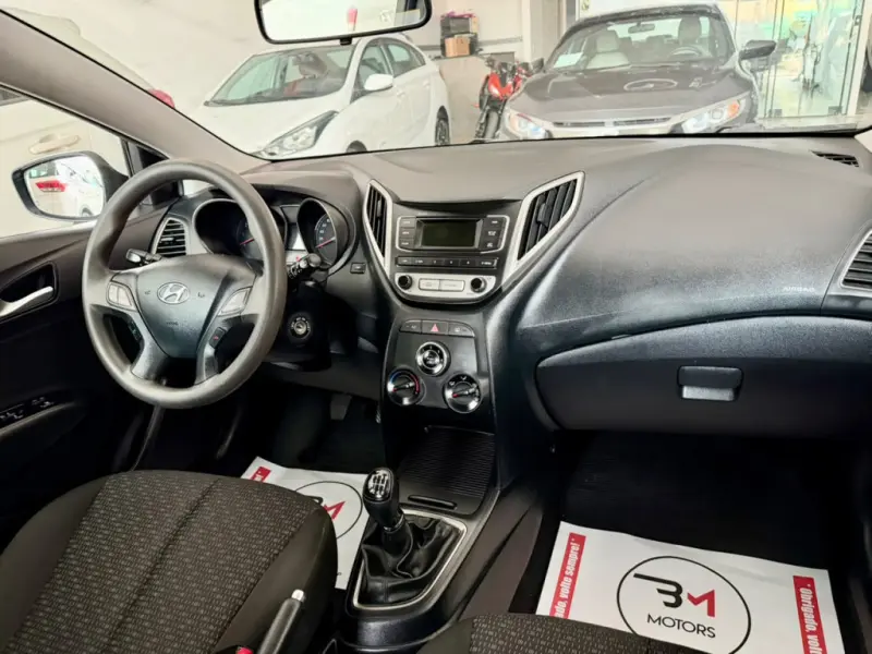 HB 20 Hatch - Foto