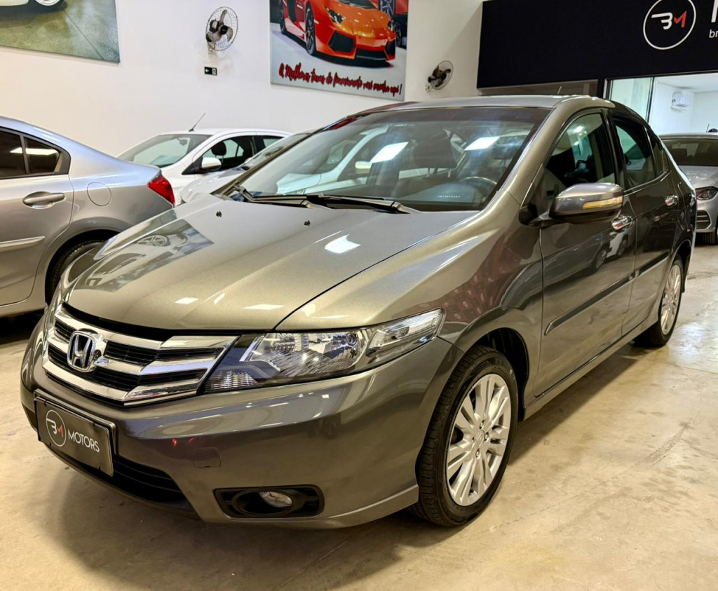 City Sedan - Foto